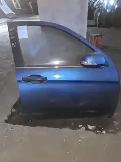 Landwind X8 · Right front door