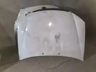 Kia · Capô
