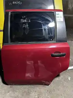 باب خلفي أيسر · Ford Livina