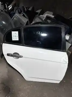 FAW Bestune B50 · Right rear door