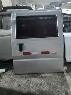 Wuling Rongguang · Pintu belakang kiri · rosak, belum dibaiki