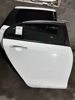 20 Emgrand · ປະຕູຫຼັງຂວາ