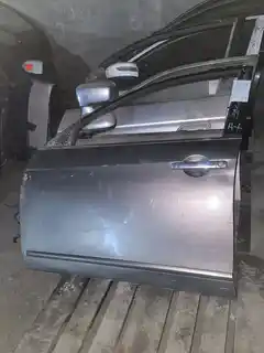 Nissan Sylphy · Model lama · Pintu depan kiri · rosak