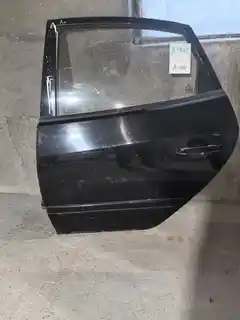 Hyundai Elantra · Modelo anterior · Puerta trasera izquierda
