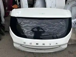 Senova X35 · Nắp cốp