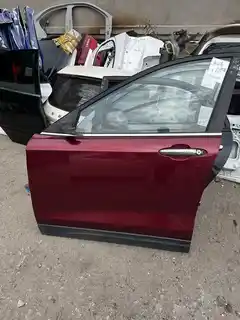 Bestune X80 · Porte avant gauche · repeint