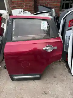 باب خلفي أيسر · Qashqai