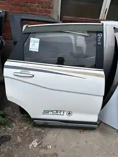 Baojun 560 · Puerta trasera derecha