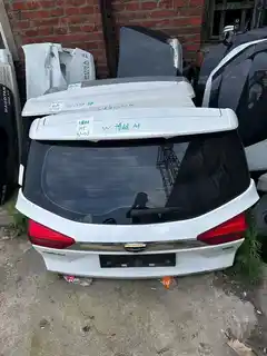 Boyue · Trunk lid