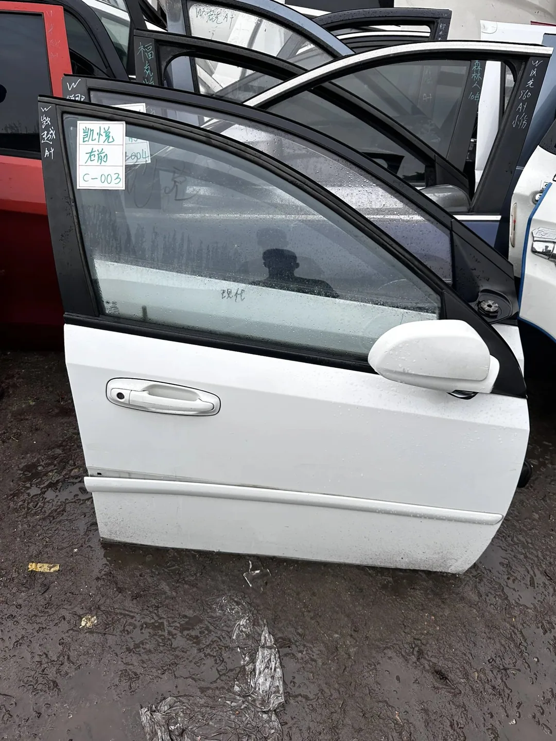 07 Buick Excelle · ประตูหน้าขวา · มีแถบกันกระแทก