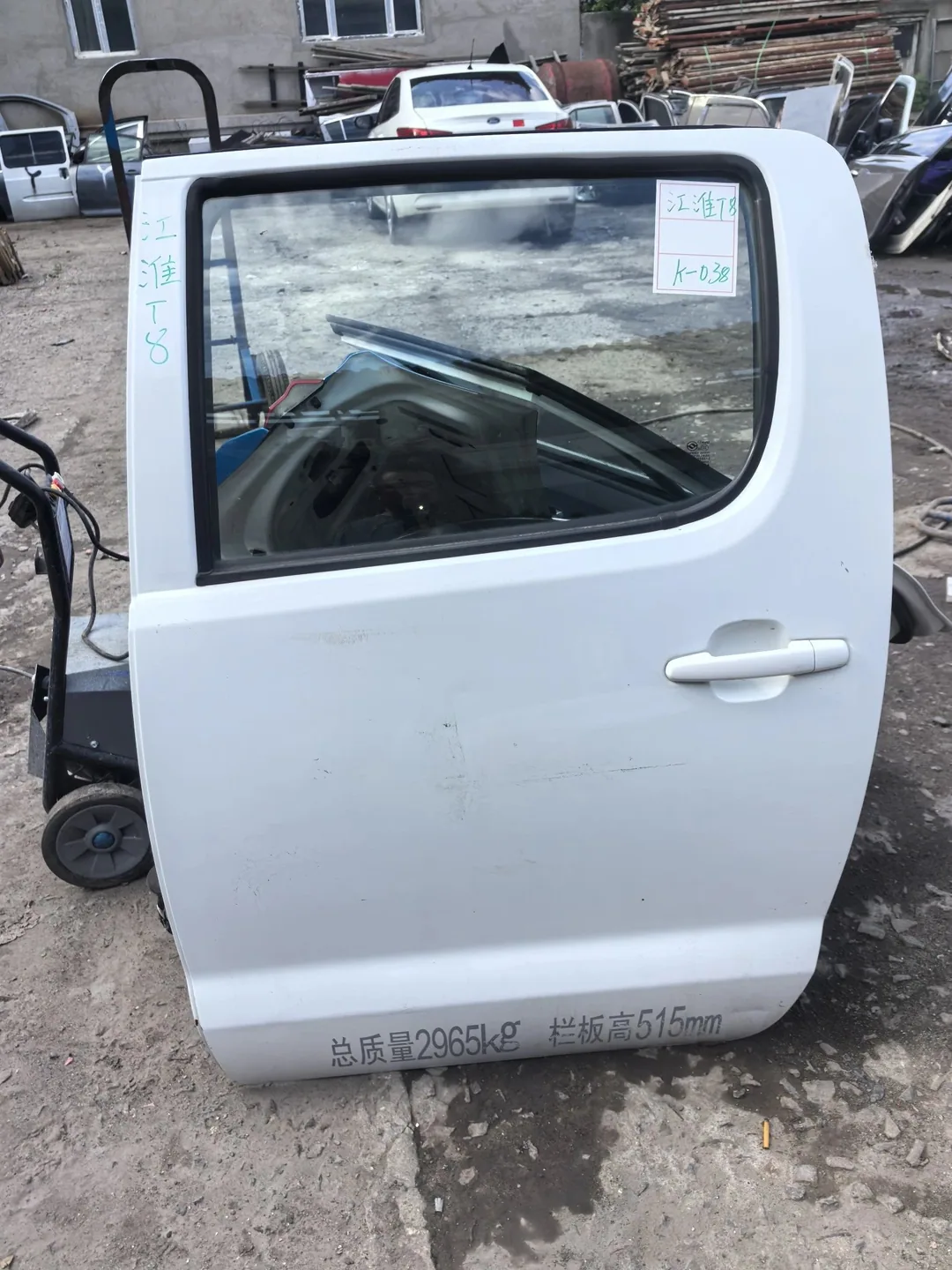 باب خلفي أيسر · JAC T8