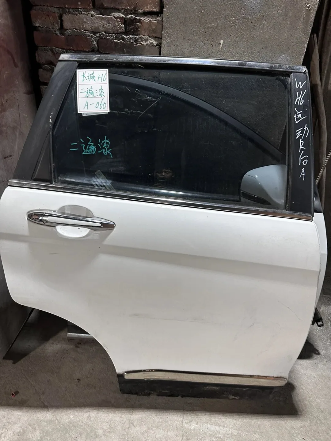 GWM H6 · Pintu belakang kanan · dicat semula