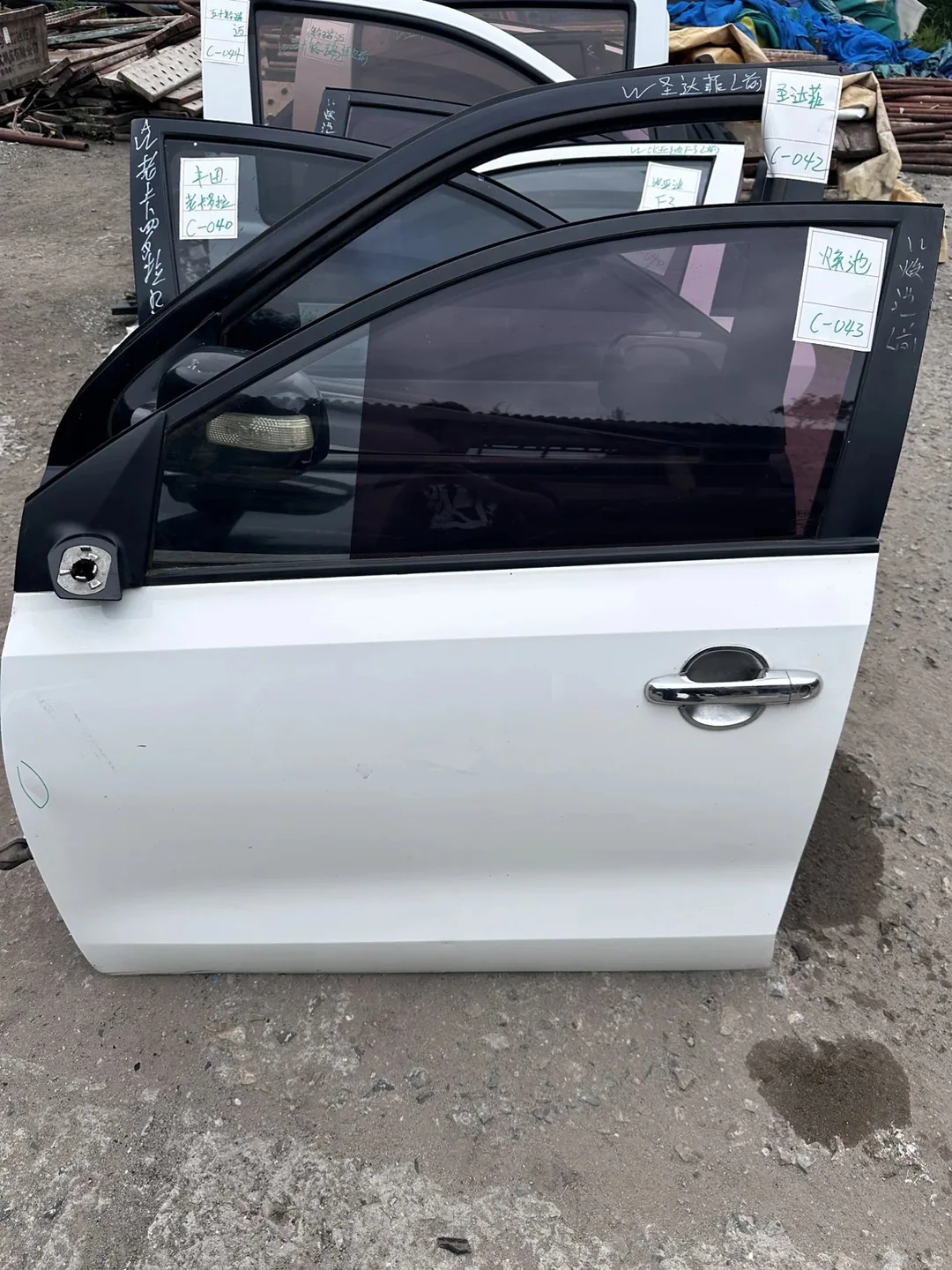 Pegas · Porte avant gauche