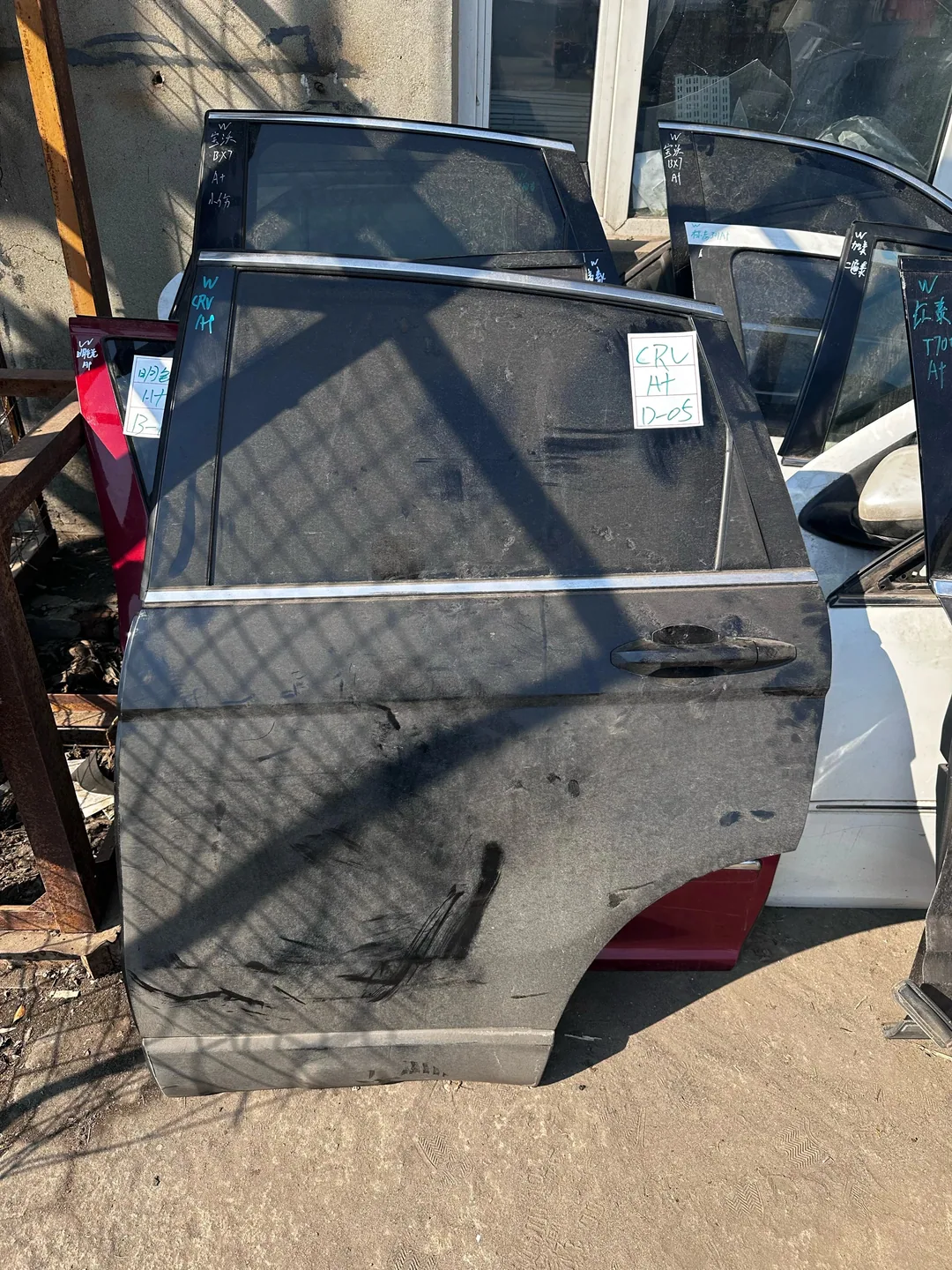 crv · Pintu belakang kiri
