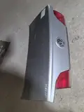 غطاء صندوق الأمتعة · 10 Jetta 2