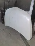 Nissan Tiida · Model lama · Bonet 3