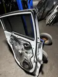 Toyota Yaris L · ประตูหลังซ้าย · มีความเสียหาย 6