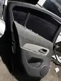 باب خلفي أيسر · Chevrolet Cruze 4