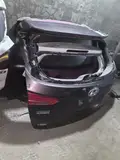 Hyundai ix45 · Trunk lid · damaged 3