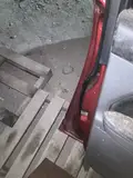 Ford Focus · Older model · Left front door 6