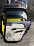 Kia Sportage · Model lama · Pintu belakang kanan 4