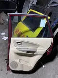 باب خلفي أيمن · Hyundai Tucson · طراز قديم 4