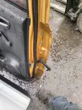 Suzuki Alto · Cửa sau trái 4
