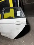 福特嘉年华左后门 3