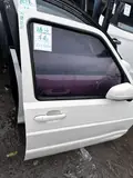باب أمامي أيمن · 05 Volkswagen Jetta · منبعج 2