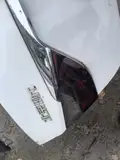 Hyundai Sonata 8 · ฝากระโปรงท้าย 6