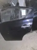 Nissan Sunny · Pintu belakang kiri 3