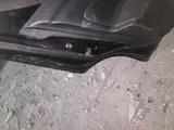 Nissan Sunny · Pintu belakang kiri 6
