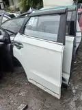 FAW R7 · Porte arrière droite 3