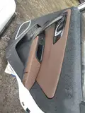 FAW R7 · Porte arrière droite 5
