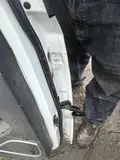 FAW R7 · Left rear door 4