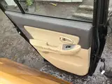 Hyundai Elantra · Puerta trasera izquierda · repintado 5