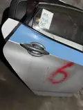 Hyundai Verna · Puerta trasera derecha 2
