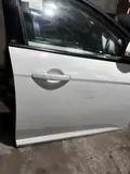 باب أمامي أيمن · Focus 2