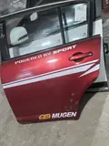 Nissan Tiida · Older model · Left rear door 3