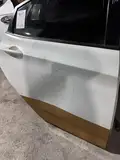 باب خلفي أيمن · Verna 3