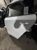 Kia Pegas · Puerta trasera izquierda 3