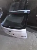 08 Ford Focus · Penutup but 3