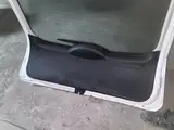 08 Ford Focus · Penutup but 5
