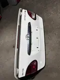 Corolla · Penutup but 2