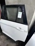 SWM X7 · Pintu belakang kiri 2