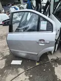 04 Ford Mondeo · Pintu belakang kiri 3