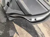 Chery Tiggo 3 · Pintu belakang kanan · kemek kecil 4