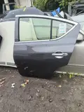 Nissan Sunny · Porta traseira esquerda 3