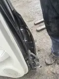 Nissan Sunny · Porta traseira esquerda 4