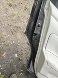 Nissan Sunny · Porta traseira esquerda 6